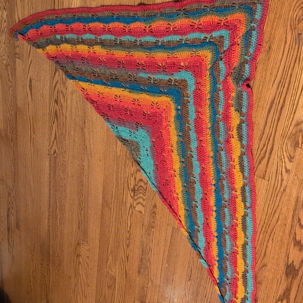 Hand Crocheted - Vintage Multicolor Knit Women's Wrap - Picture 4 of 4